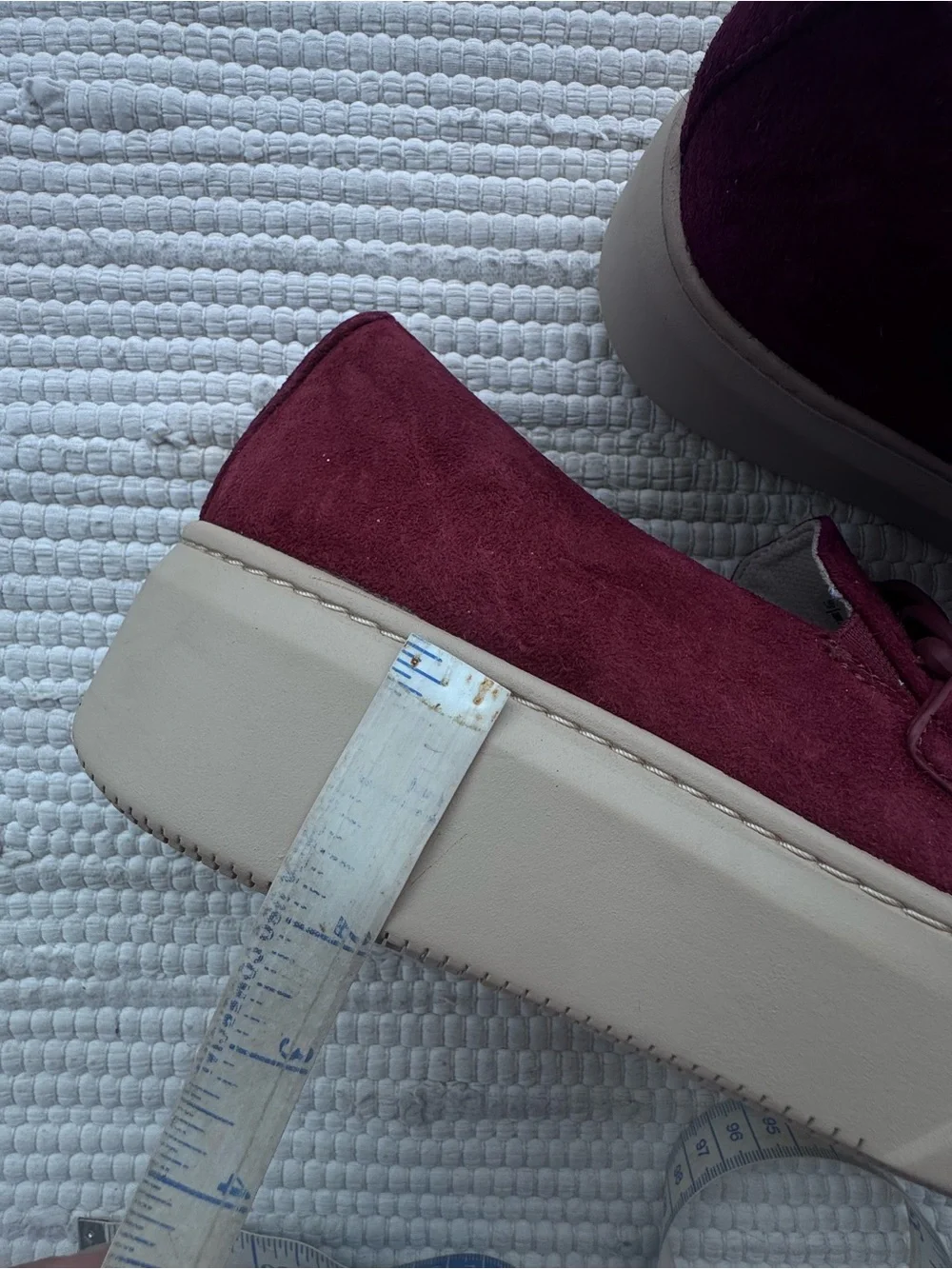 Retail: $110 Naturalizer Daphne Burgundy Suede Chain Platform Sneaker 9M NEW